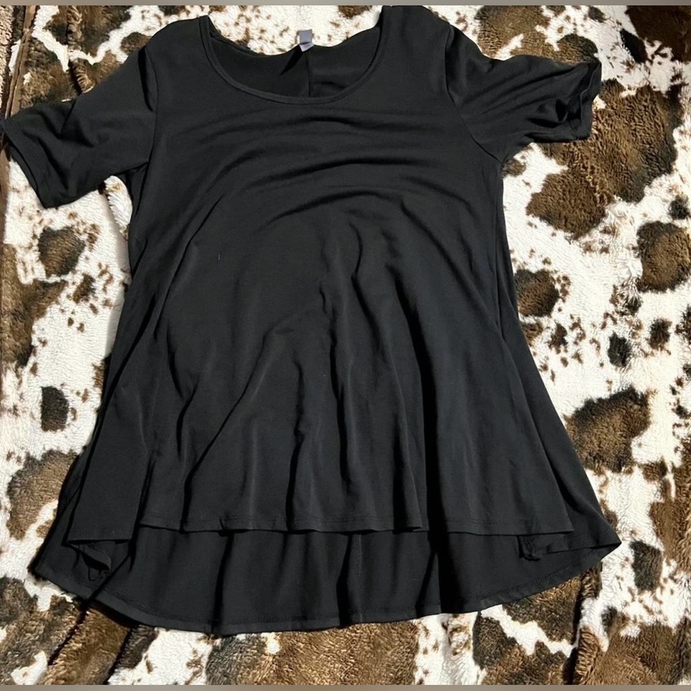 LuLaRoe Black Layered Short-Sleeve Tunic
